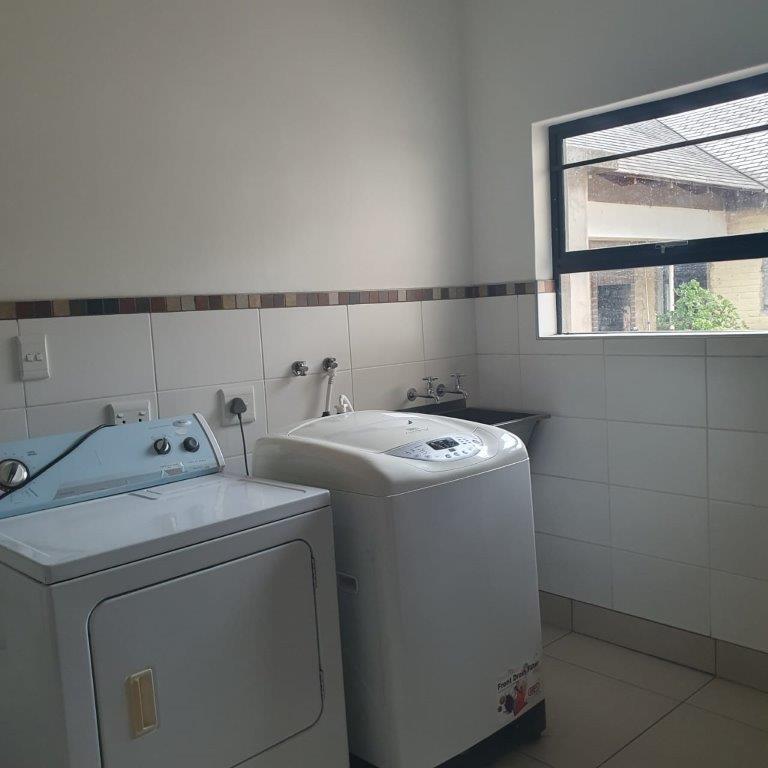 7 Bedroom Property for Sale in Ladybrand Free State